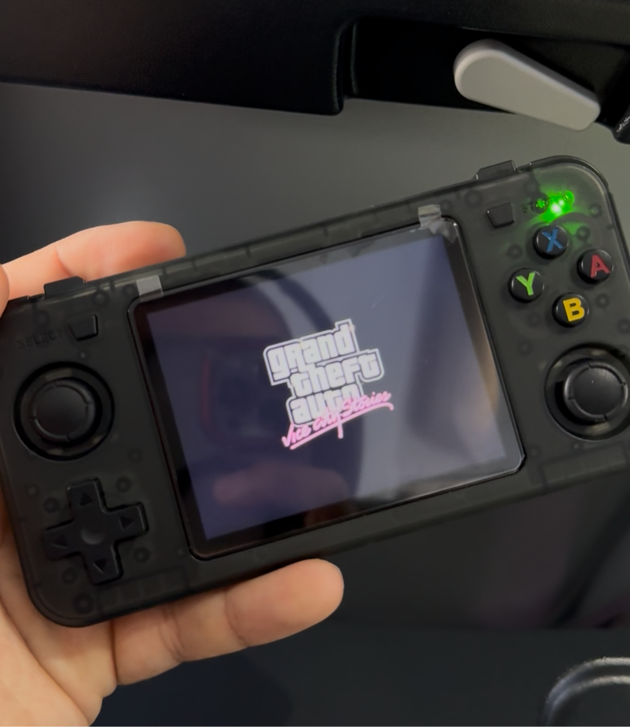 New R36H (15,000 juegos)