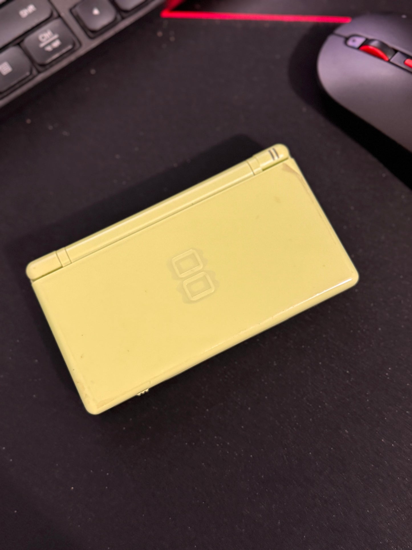 Nintendo DS Lite