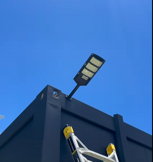 Foco Solar 300W
